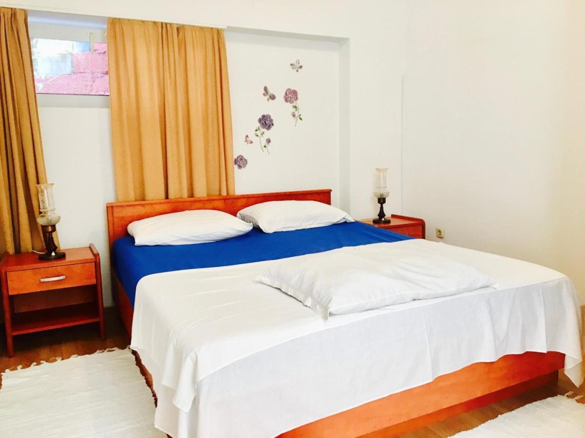 2Bedroom Apartment Lapad Дубровник Екстер'єр фото